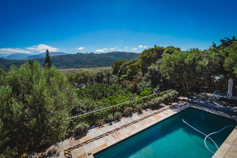 4 Bedroom Property for Sale in Wilderness Central Western Cape